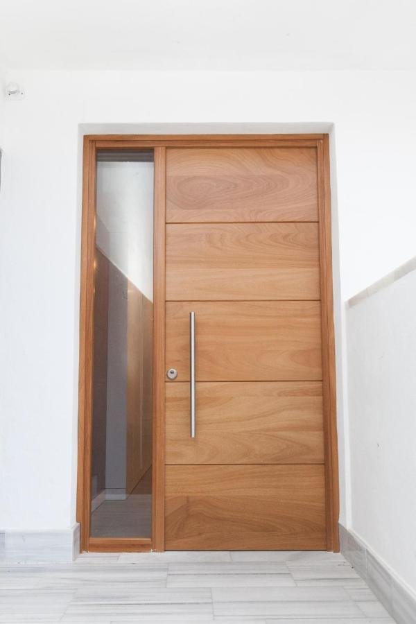 Gotoseville Molviedro Suites Luaran gambar